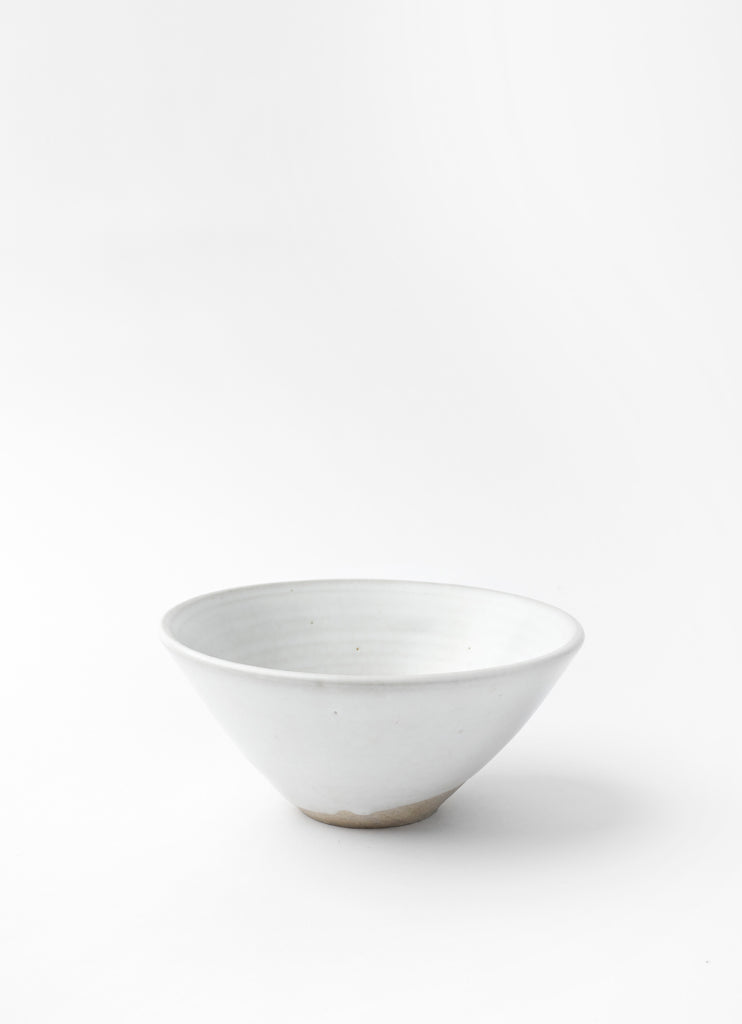 Angle Bowl  •  Satin White