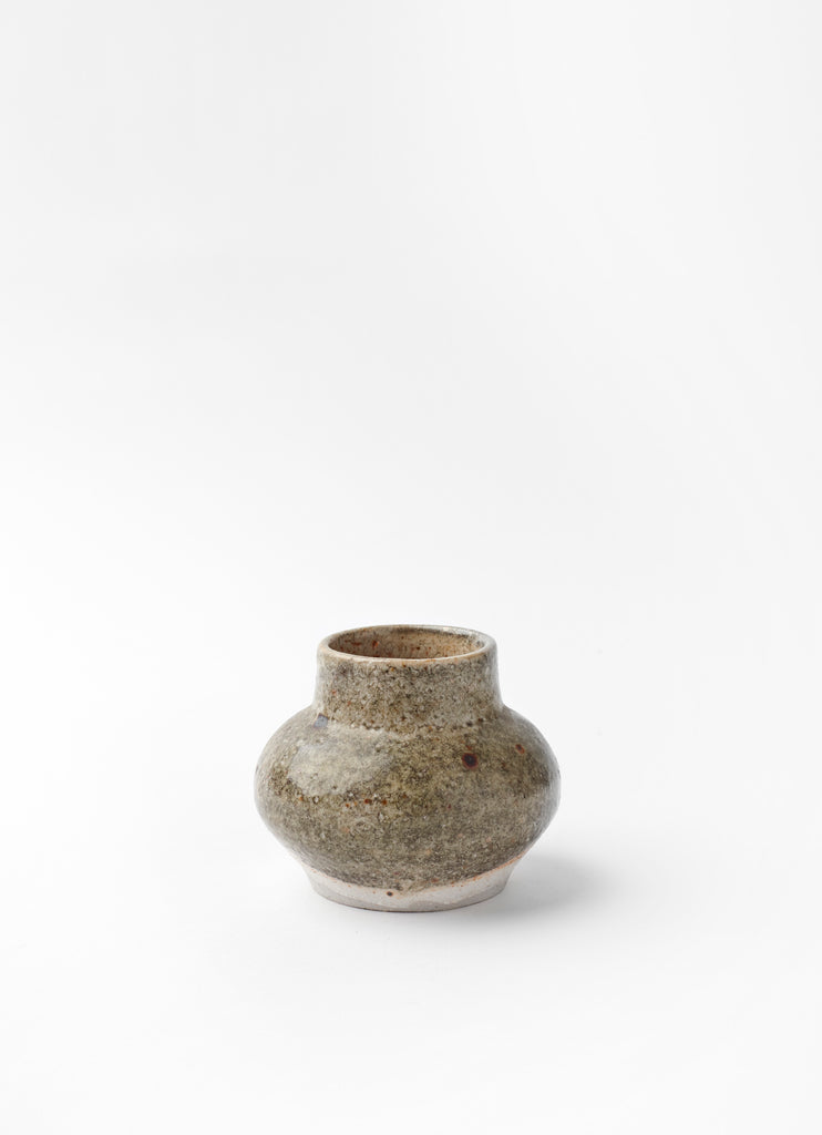 Short Neck Round Vase  • Shino