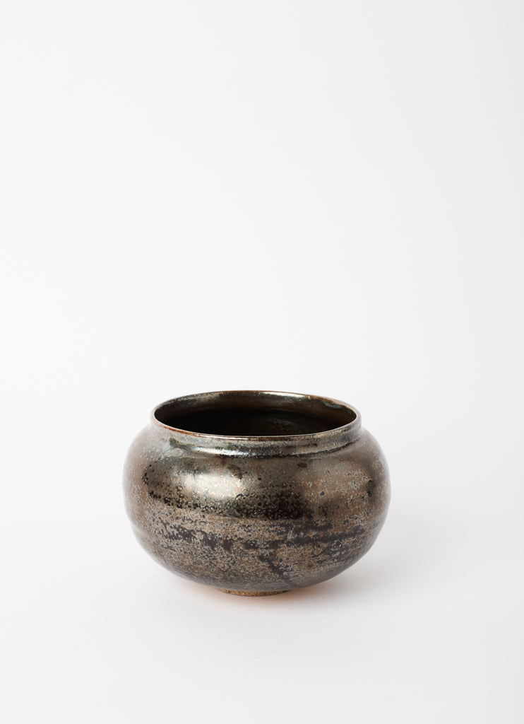 Round Belly Wide Neck Vase    •  Pueblo Black on Shino