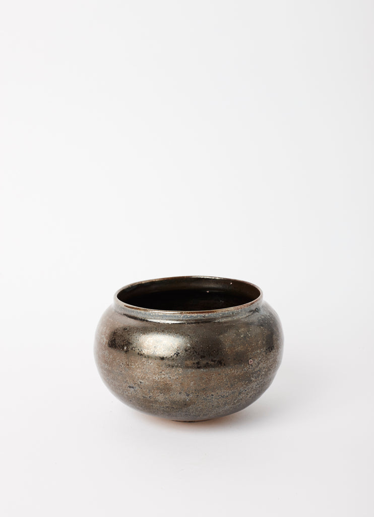 Round Belly Wide Neck Vase    •  Pueblo Black on Shino